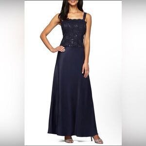 NWT Alex Evenings Sequin Embellished Floral Lace Square Neck A-Line Gown Size 6